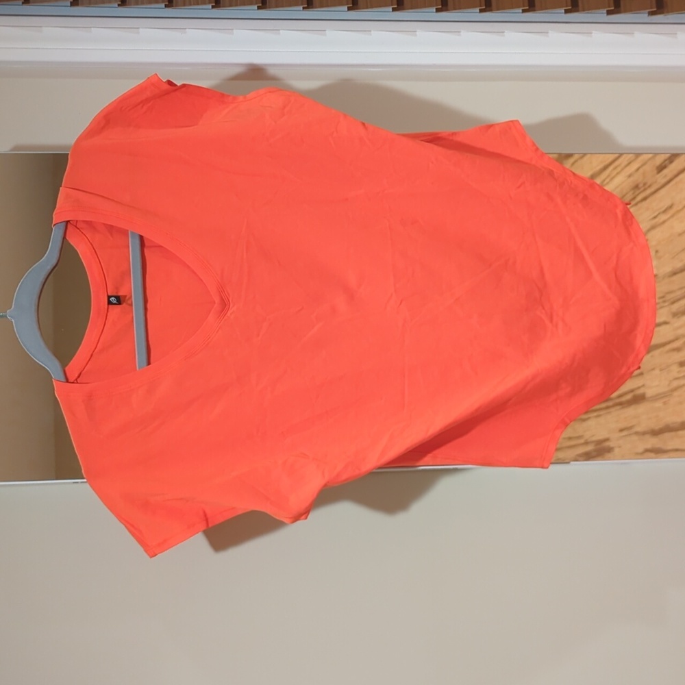 P'tula orange Jamie tie up tee. Size small. New without tags.